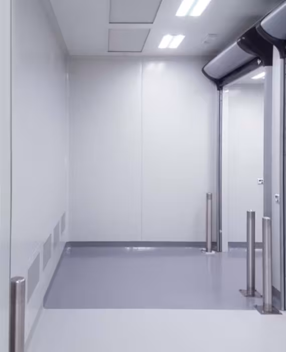 Inox stootranden en hoekbescherming voor gebruik in cleanrooms